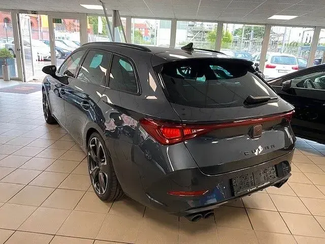 Gebraucht Cupra Leon VZ 310 PS (228 kW) 2023 Grau Limousine