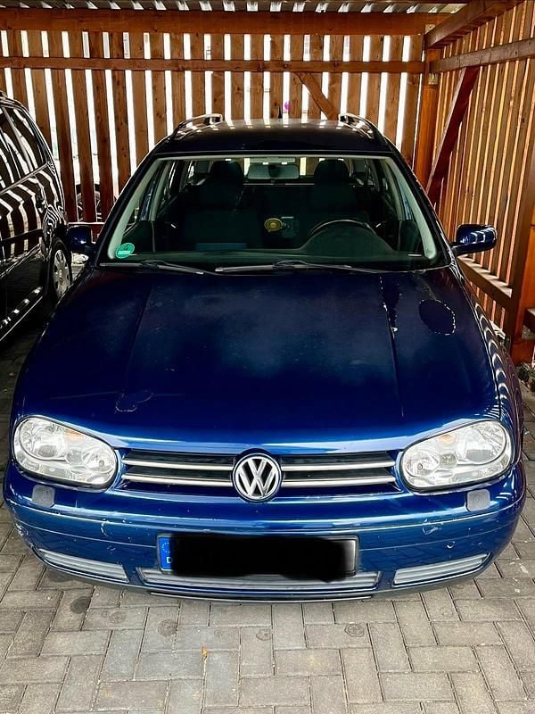 Blau Gebraucht 1999 VW Golf IV Kombi | 1.000 € (Guter Preis) - Bild 1/1