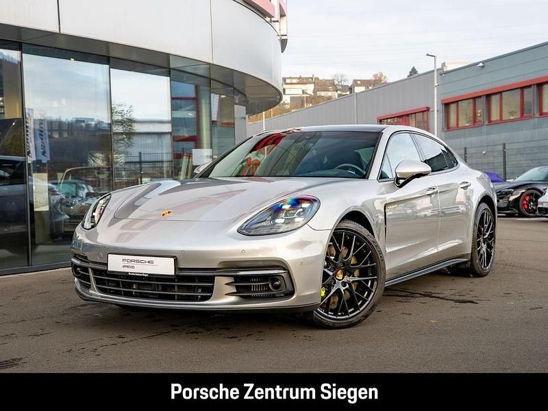 Silber Gebraucht 2019 Porsche Panamera 4 Limousine | 69.800 € (Fairer Preis) - Bild 1/4