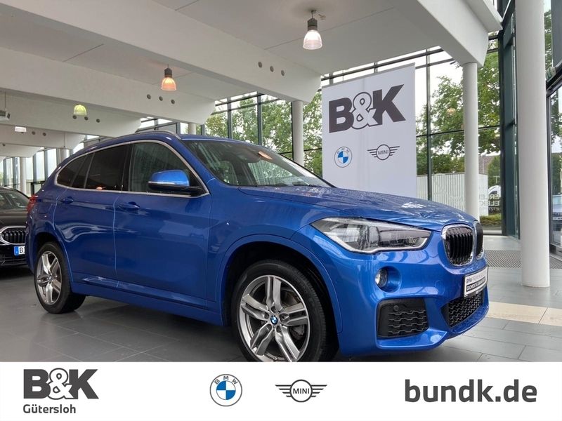 Blau metallic estorilblau 2 metallicblau Gebraucht 2017 BMW X1 M Sport SUV | 28.750 € (Teuer) - Bild 1/4