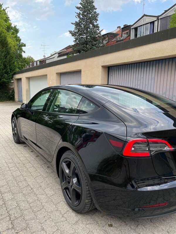 Verkauft Tesla Model 3 Standard Reichw., gebraucht 2021, 22.865 km in München, DE