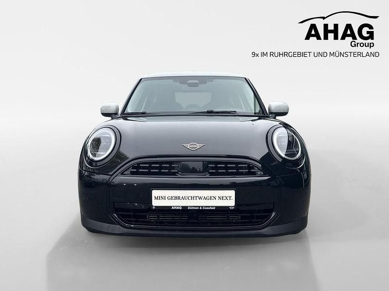 Second-hand Mini Cooper 156 CP (114 kW) 2025 Negru Hatchback