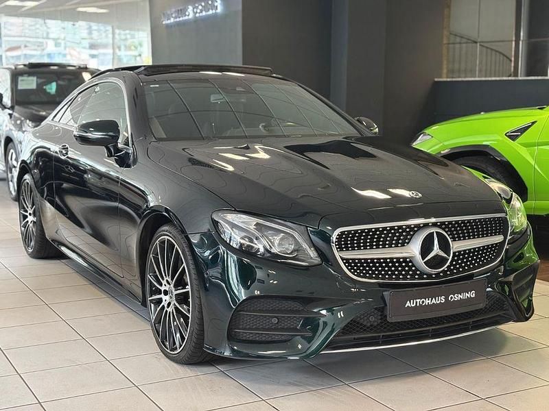 Smaragdgruen Gebraucht 2018 Mercedes E220 AMG Coupé | 35.900 € (Fairer Preis) - Bild 1/4