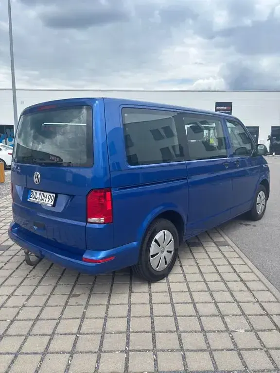Gebraucht VW Multivan 150 PS (110 kW) 2021 Blau Van / Kleinbus