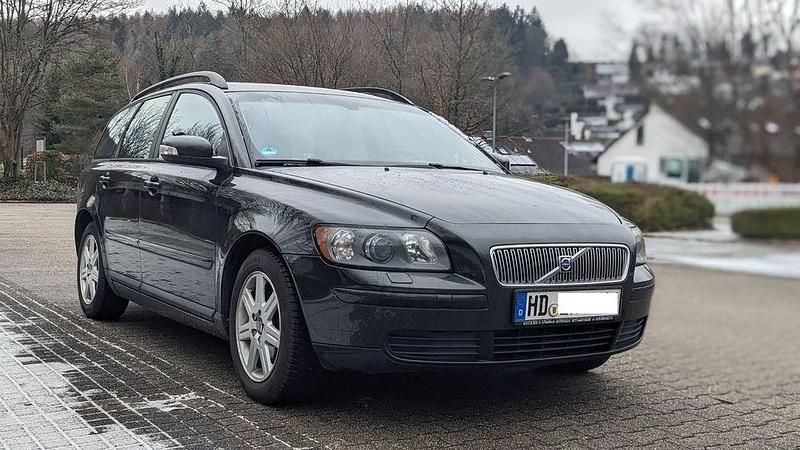 Gebraucht Volvo V50 145 PS (106 kW) 2007 Grün Kombi