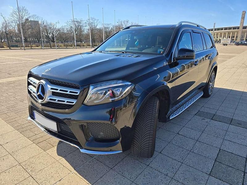 Gebraucht Mercedes GLS350 AMG line 258 PS (189 kW) 2016 Schwarz SUV