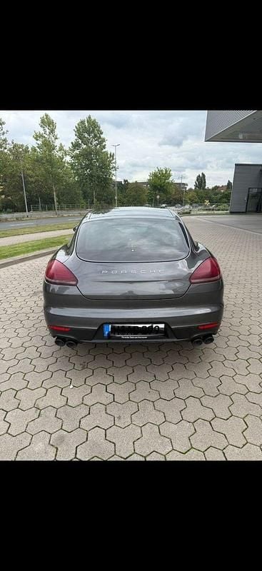 Gebraucht Porsche Panamera 300 PS (220 kW) 2014 Grau Kleinwagen