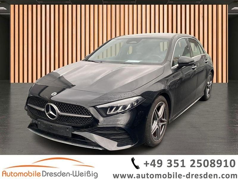 Schwarz Gebraucht 2024 Mercedes A200 AMG line Limousine | 29.980 € (Fairer Preis) - Bild 1/3