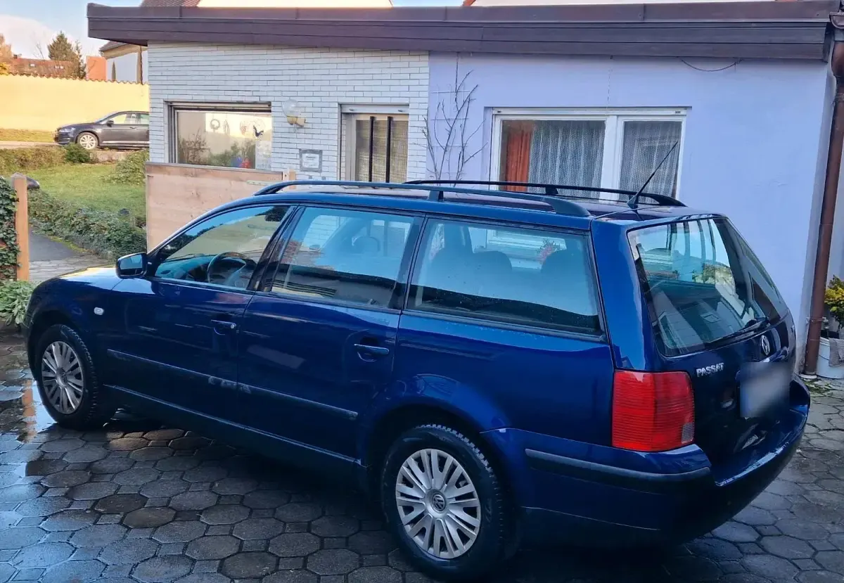 Occasion VW Passat 115 ch (84 kW) 2000 Bleue Break