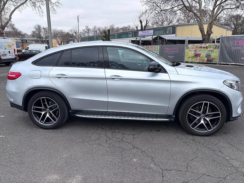 Gebraucht Mercedes GLE350 AMG line 258 PS (189 kW) 2019 Silber Coupé