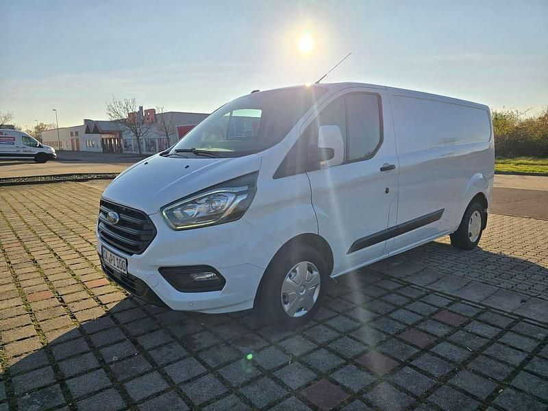 Weiß Gebraucht 2021 Ford Transit Custom Trend Van | 23.000 € (Superpreis) - Bild 1/4