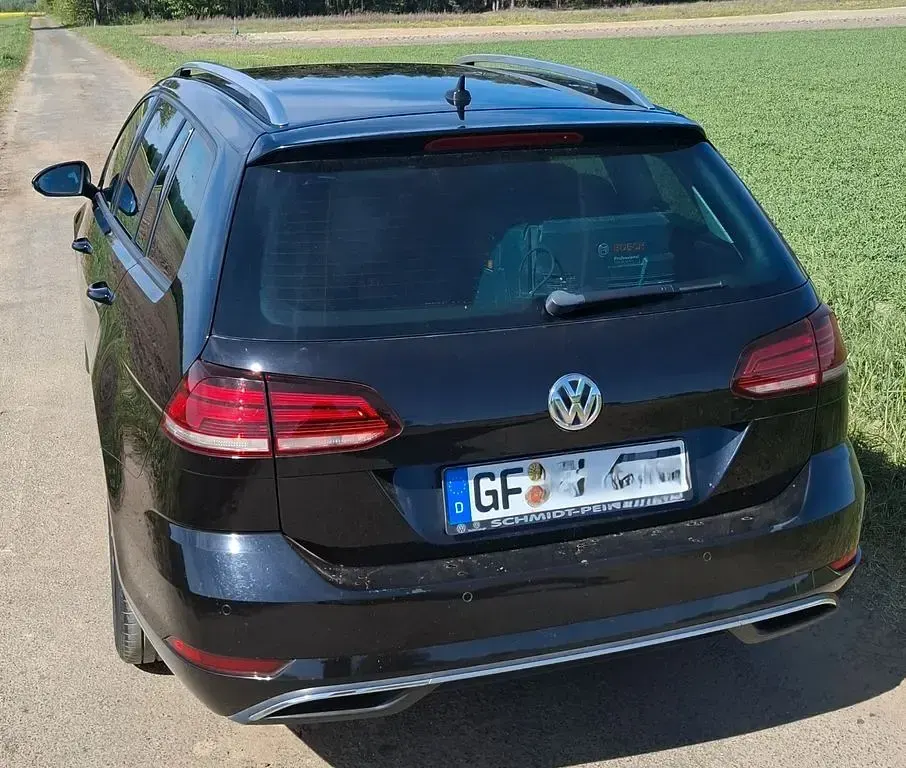 Gebraucht VW Golf VII Sound 116 PS (85 kW) 2017 Schwarz Kombi
