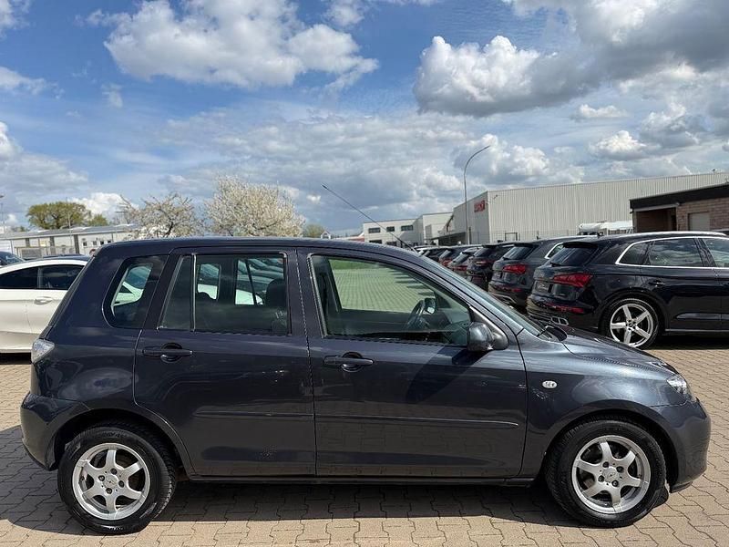 Second-hand Mazda 2 Active 80 CP (58 kW) 2007 Gri Hatchback