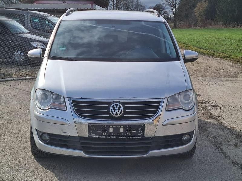 Gebraucht VW Touran Trendline 140 PS (102 kW) 2009 Silber Van / Kleinbus