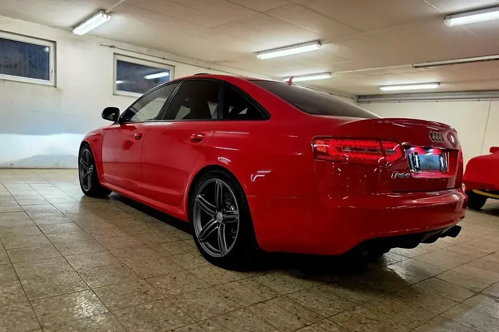 Gebraucht Audi RS6 Exclusive 579 PS (425 kW) 2010 Rot Limousine