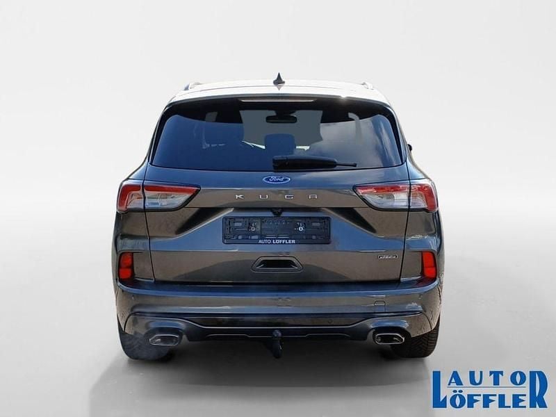 Second-hand Ford Kuga ST-Line X 152 CP (111 kW) 2022 Gri SUV