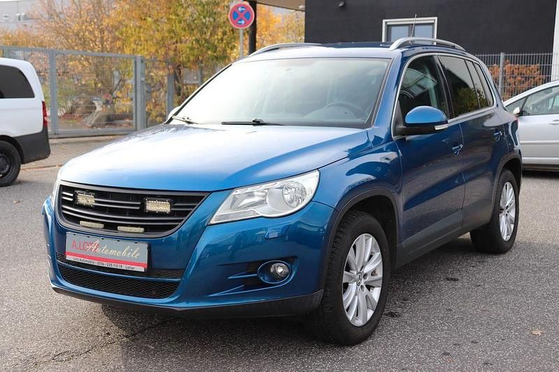 Blau Gebraucht 2009 VW Tiguan Sportline SUV | 5.990 € (Fairer Preis) - Bild 1/4