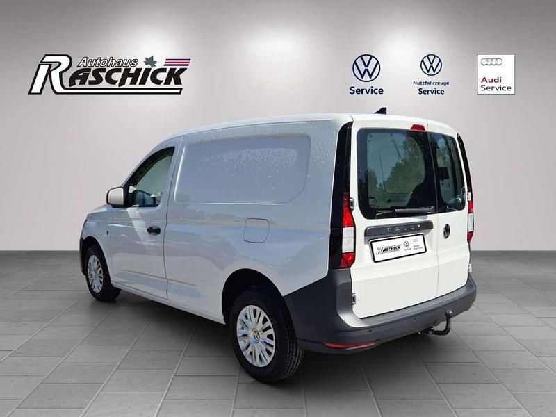 Gebraucht VW Caddy 102 PS (75 kW) 2024 Candy weiß Van / Kleinbus