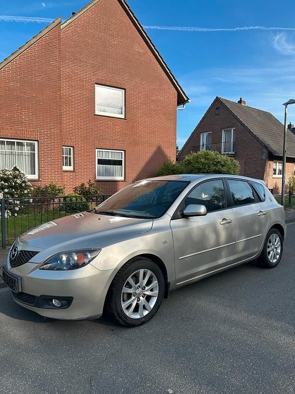 Second-hand Mazda 3 Active 105 CP (77 kW) 2007 Auriu Hatchback