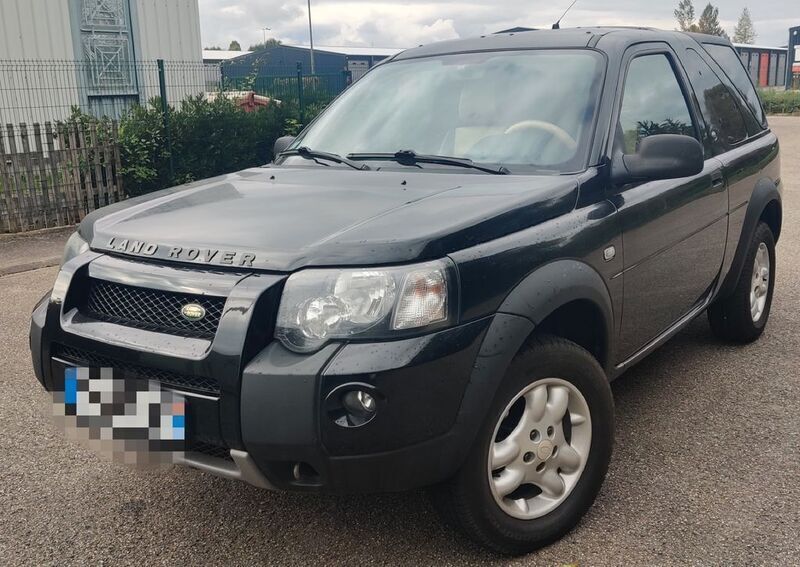 Schwarz Gebraucht 2004 Land Rover Freelander SE SUV | 6.990 € - Bild 1/4
