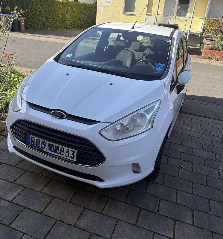 Gebraucht Ford B-MAX Trend 101 PS (74 kW) 2012 Weiß Van / Kleinbus