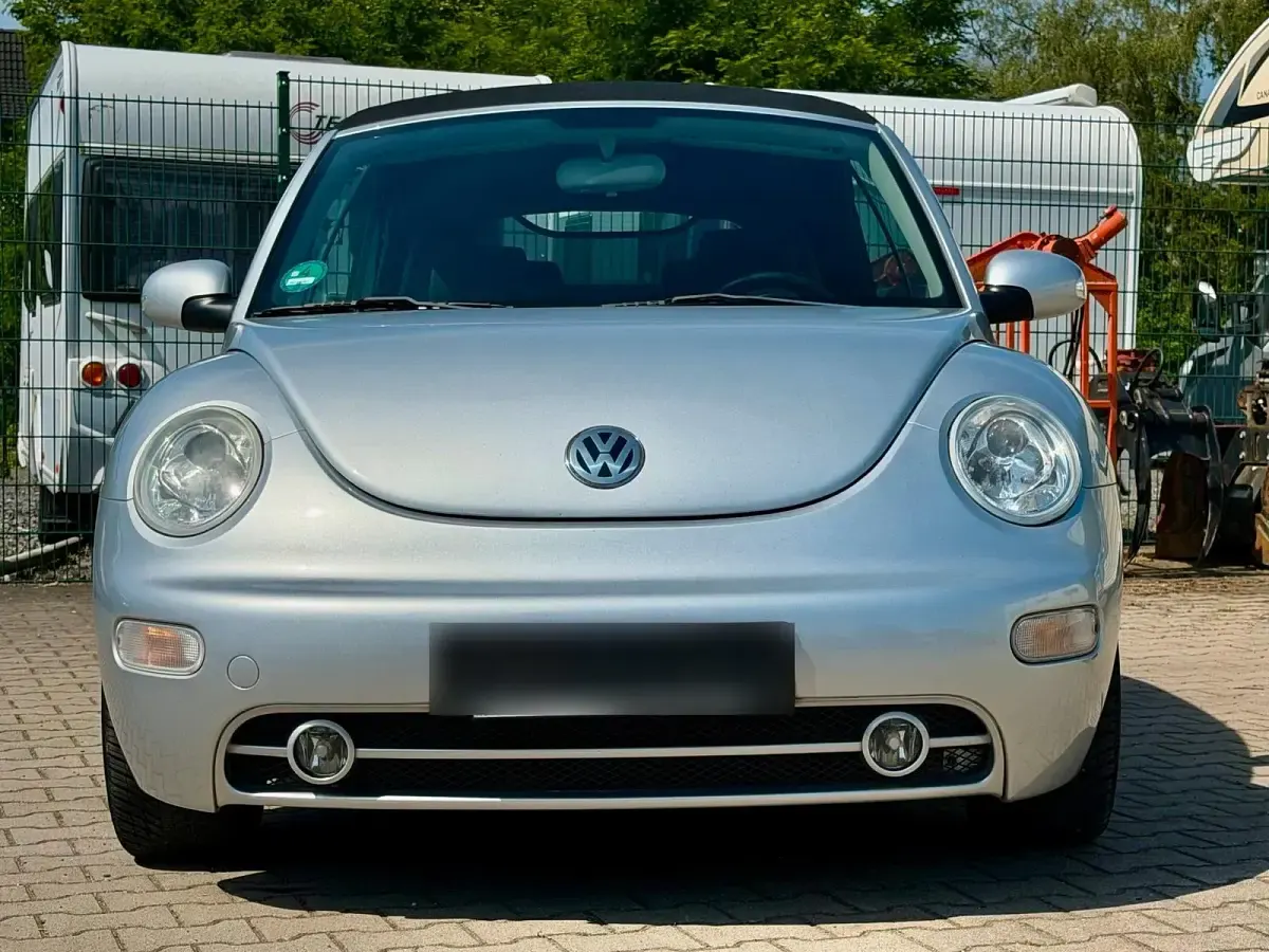 Gebraucht VW New Beetle 115 PS (84 kW) 2005 Silber Kleinwagen