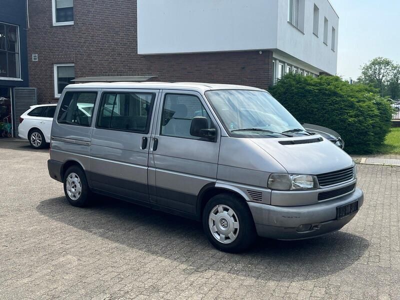 Grau Gebraucht 1996 VW T4 Van | 3.550 € - Bild 1/4