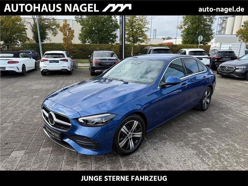 Lack spektralblau Gebraucht 2024 Mercedes C180 Avantgarde Limousine | 33.989 € (Guter Preis) - Bild 1/4