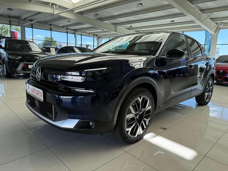 Neu Citroën C4 136 PS (100 kW) 2025 Eclipse blau Limousine