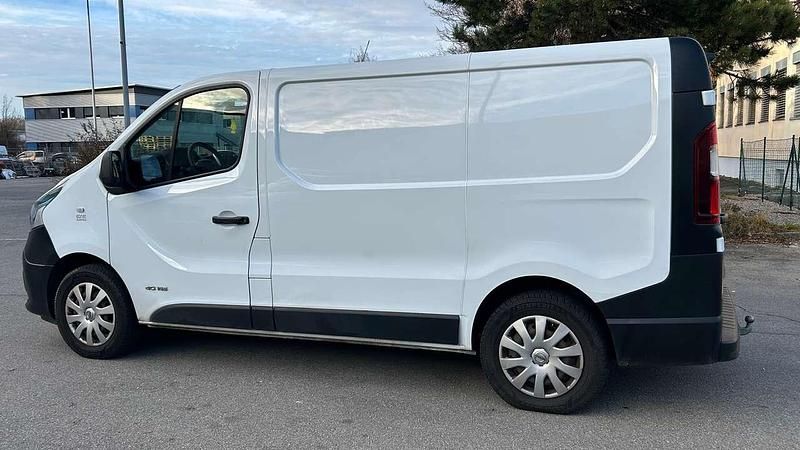 Gebraucht Nissan NV300 145 PS (106 kW) 2019 Glacier white (s) Van