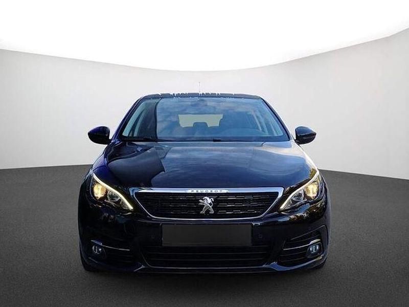 Gebraucht Peugeot 308 Style 131 PS (96 kW) 2019 Lackierung schwarz perla nera/metalliclackierung Limousine