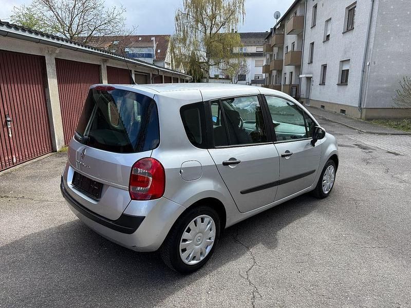 Gebraucht Renault Grand Modus Dynamique 75 PS (55 kW) 2008 Silber Van / Kleinbus