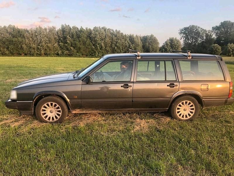 Gebraucht Volvo 940 131 PS (96 kW) 1991 Grau Kombi