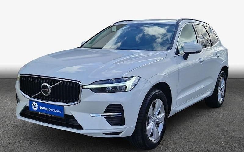 Gebraucht Volvo XC60 Core 197 PS (144 kW) 2023 Weiß SUV