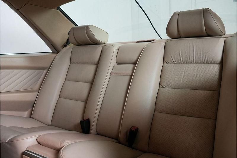 Gebraucht Mercedes 560 1990 Blau