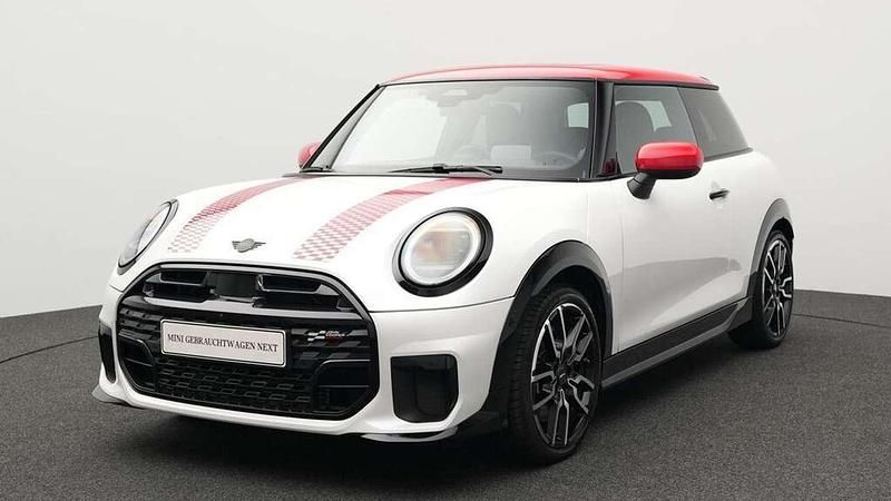 Gebraucht Mini John Cooper Works 156 PS (114 kW) 2024 Weiß Kleinwagen