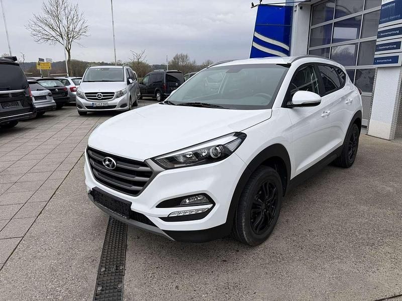 Gebraucht Hyundai Tucson Trend 132 PS (97 kW) 2017 Weiß SUV