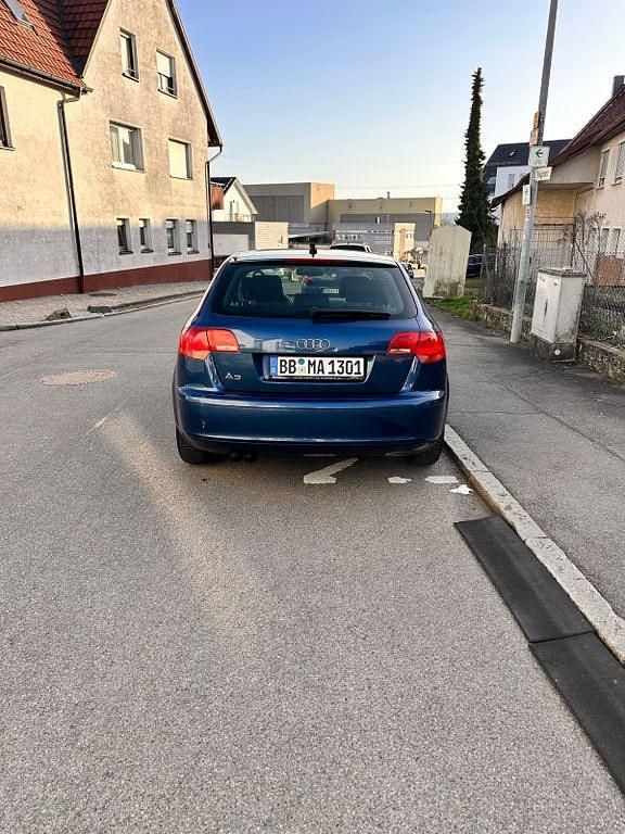Gebraucht Audi A3 Attraction 140 PS (102 kW) 2005 Blau Kleinwagen