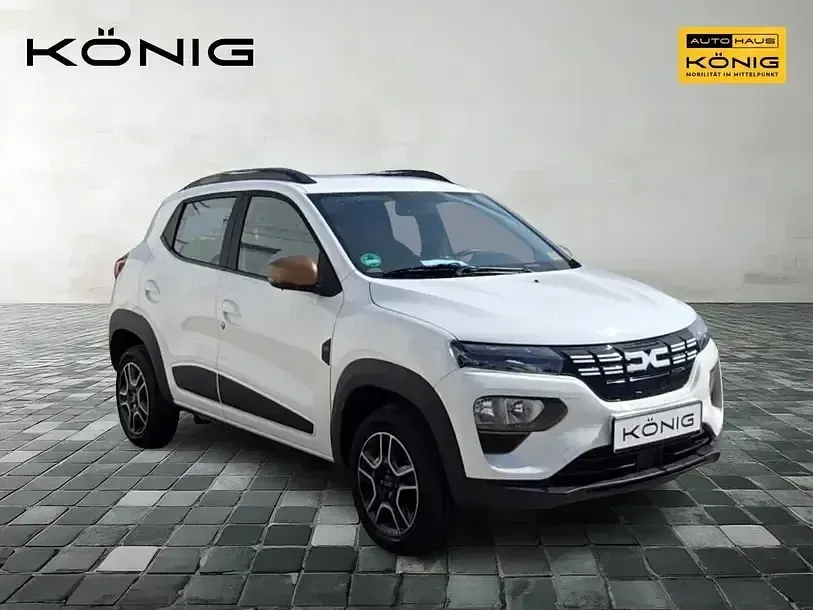 Second-hand Dacia Spring Extreme 47 kW (64 CP) 2023 Alb Hatchback