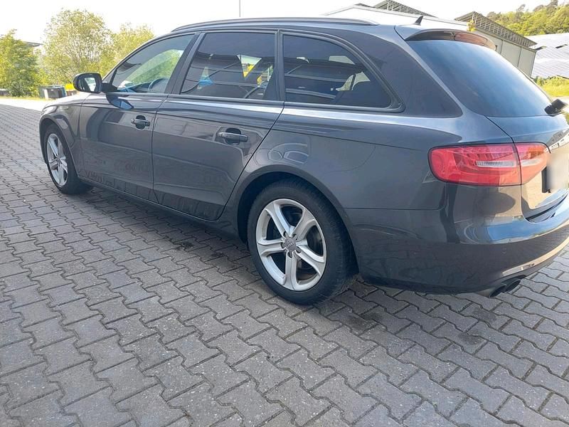 Usata Audi A4 163 CV (119 kW) 2014 Grigio Station wagon