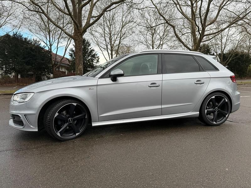Gebraucht Audi A3 S-Line 150 PS (110 kW) 2014 Silber Limousine