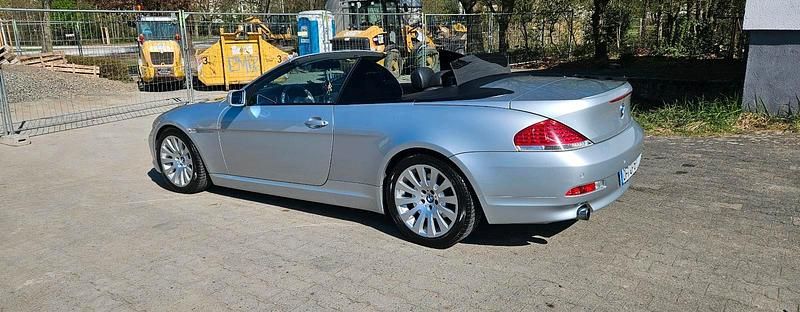 Silber Gebraucht 2009 BMW 630 Cabriolet Cabrio | 12.000 € - Bild 1/4