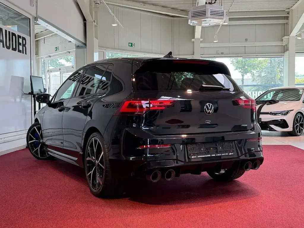 Gebraucht VW Golf VIII R 320 PS (235 kW) 2024 Schwarz Limousine