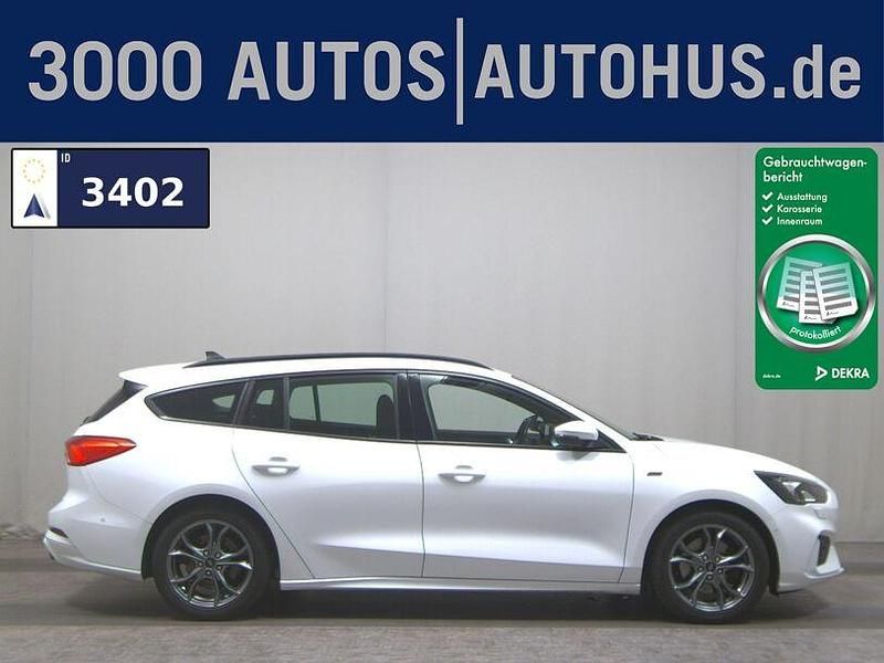 Weiss Gebraucht 2020 Ford Focus ST-Line Kombi | 9.450 € (Guter Preis) - Bild 1/4