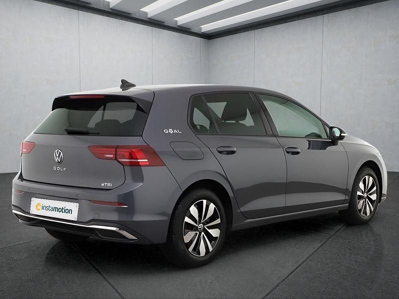 Gebraucht VW Golf VIII 150 PS (110 kW) 2025 Grau Kleinwagen