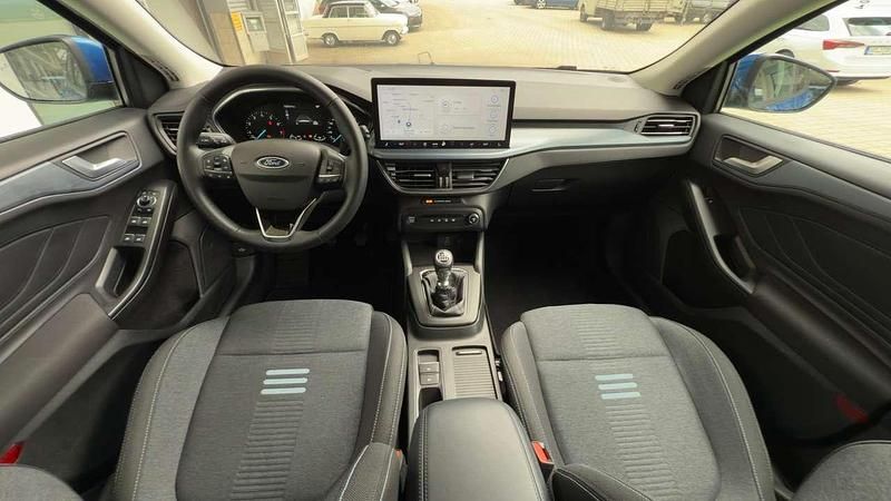 Gebraucht Ford Focus Active 125 PS (91 kW) 2024 Blau Kombi