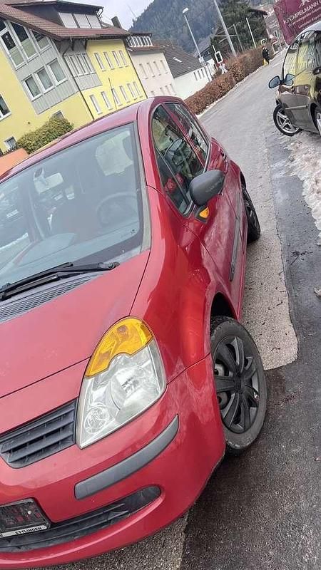 Gebraucht Renault Modus Dynamique 75 PS (55 kW) 2005 Braun Van / Kleinbus