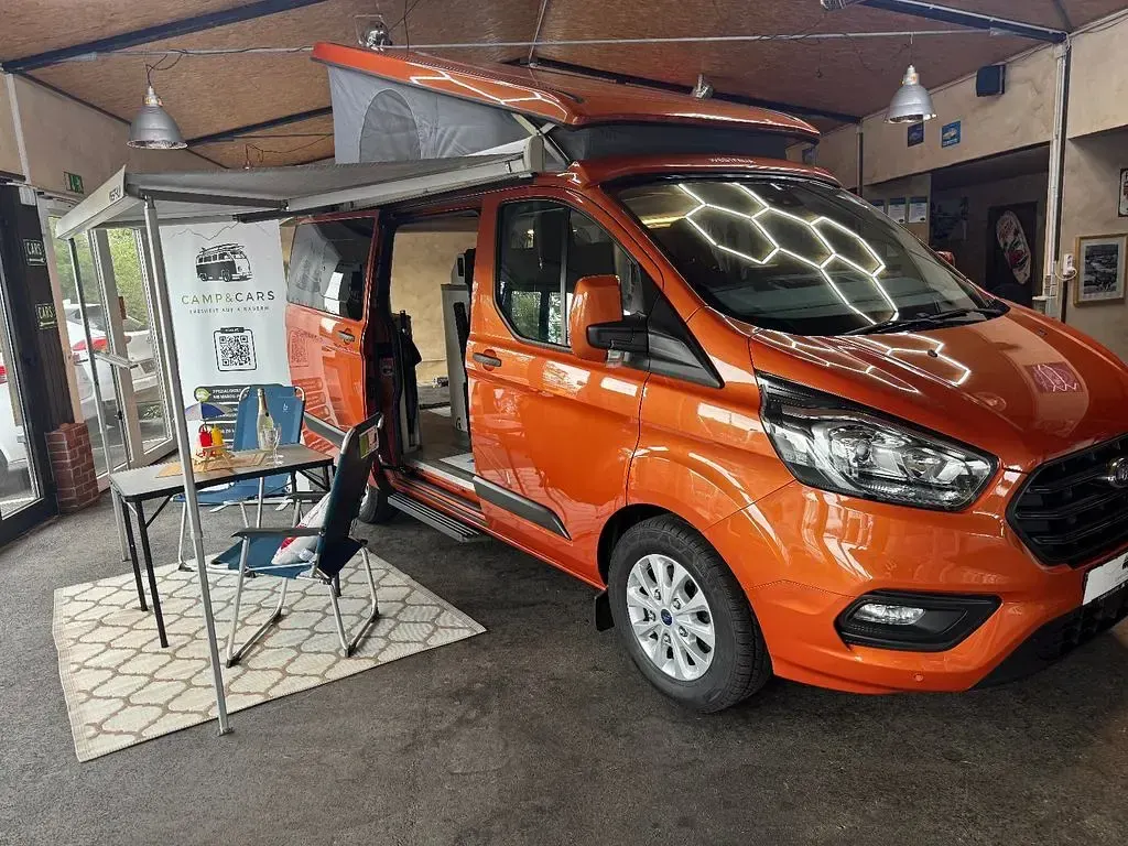 Gebraucht Ford Transit Custom Nugget 185 PS (136 kW) 2022 Orange Limousine