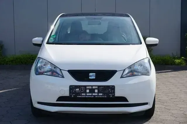 Używany Seat Mii Style 60 KM (44 kW) 2012 Biały Hatchback