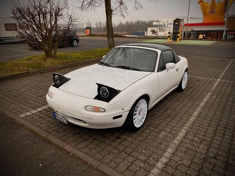 Gebraucht Mazda MX5 116 PS (85 kW) 1992 Weiß Cabrio